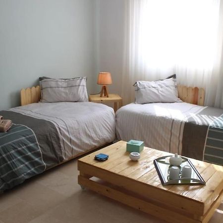 Appartement Simple Et Propre Szfaksz Kültér fotó